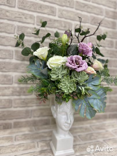 Цветочная композиция для интерьера