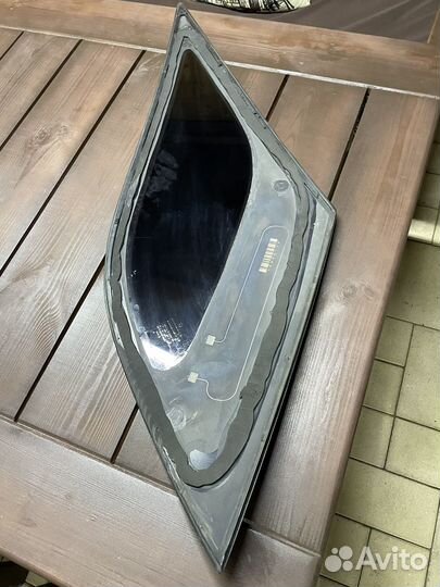 Форточка задняя mercedes ML W166