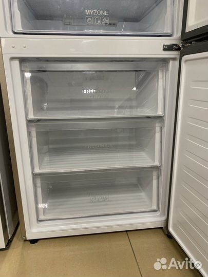 Холодильник Haier C4F744CGG