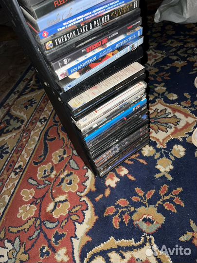 Продажа CD дисков музыки