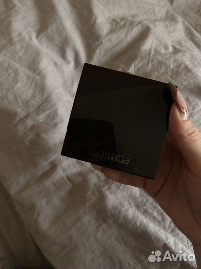 Laura mercier бронзер