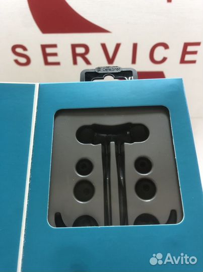 Беспроводные наушники Celebrat A8