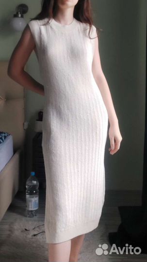 Платье трикотажное вязаное H&M летнее