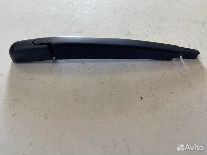 Поводок стеклоочистителя заднего Рено Дастер Твинг