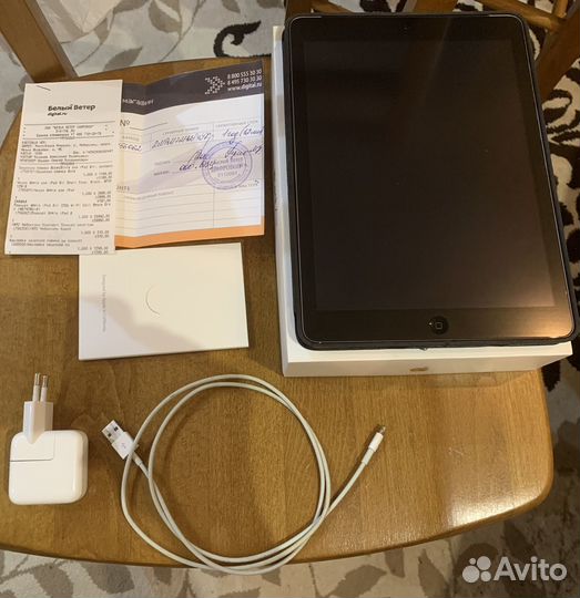 Продам планшет Apple iPad air