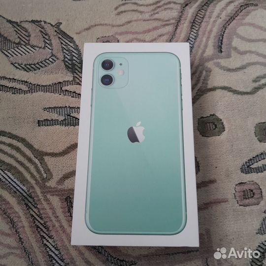 iPhone 11, 64 ГБ