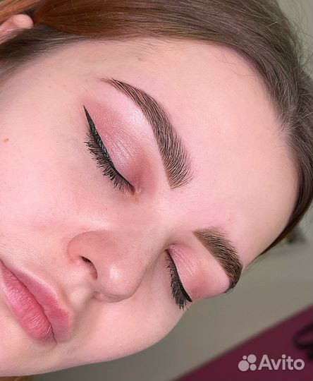 Оформление и окрашивание бровей