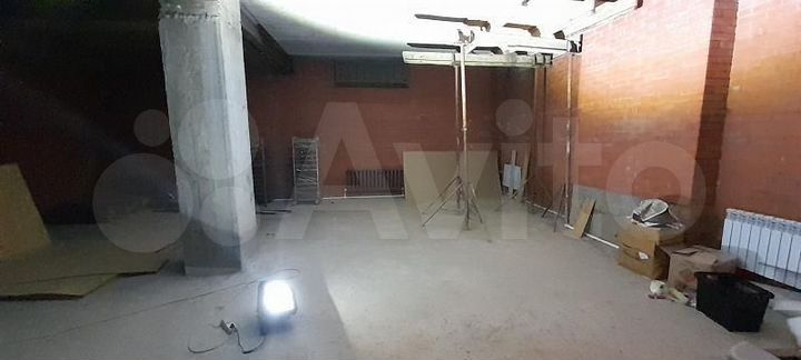 Сдам складское помещение, 1000 м²