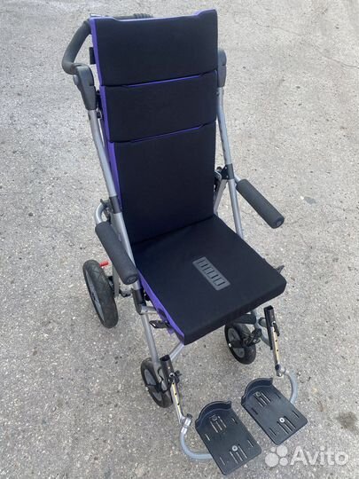Коляска Convaid для детей с дцп