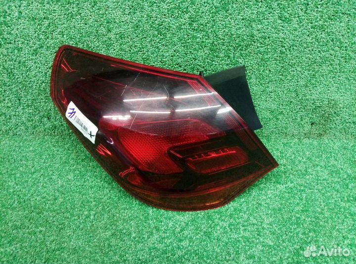 Фонарь задний наружный левый Opel Astra J 2009-201