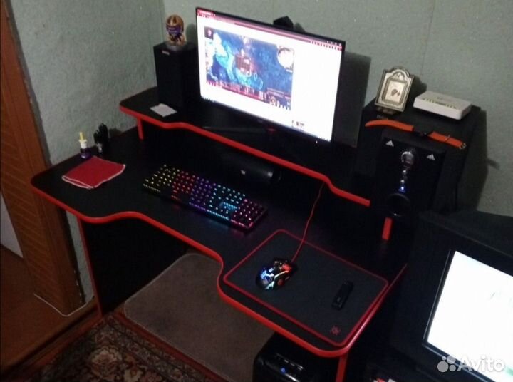 Стол для геймера