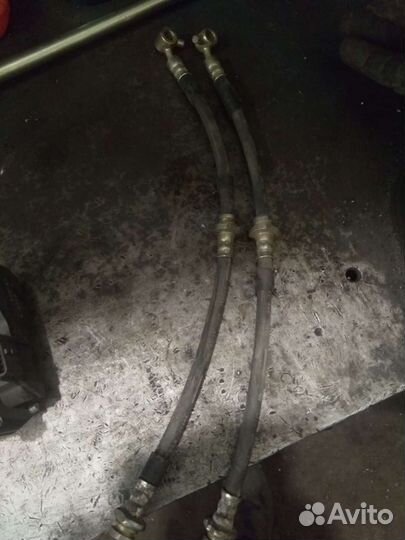 Тормозной шланг