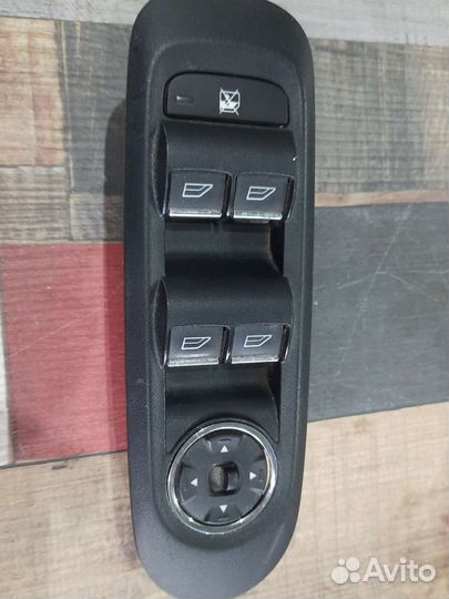 Блок кнопок водительской двери Ford Mondeo 4