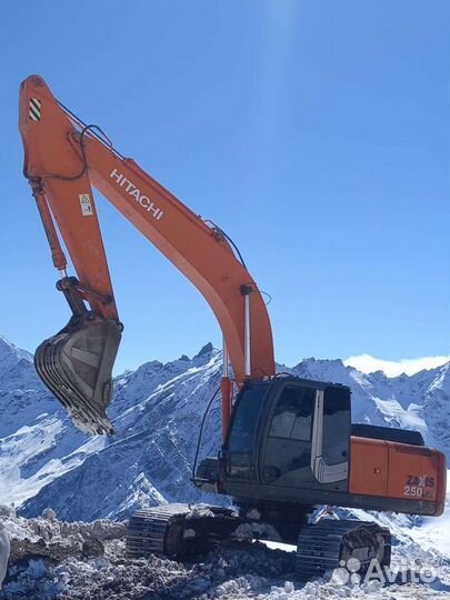 Гусеничный экскаватор Hitachi ZX250LCН, 2007