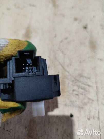 Сервопривод заслонок печки Opel Insignia