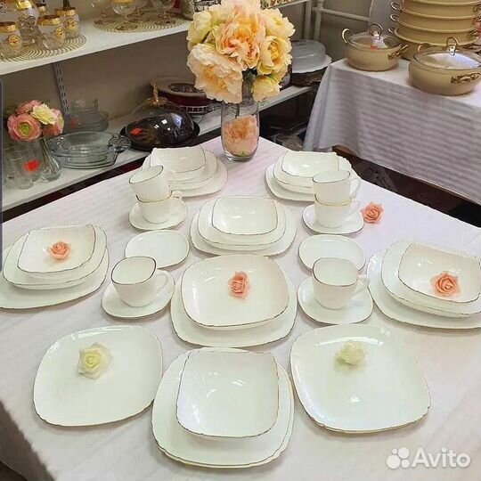Чайно столовый сервиз 36 предметов