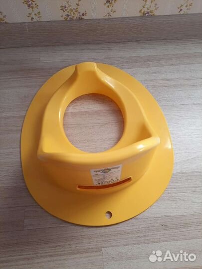 Детская ванна и накладка на унитаз