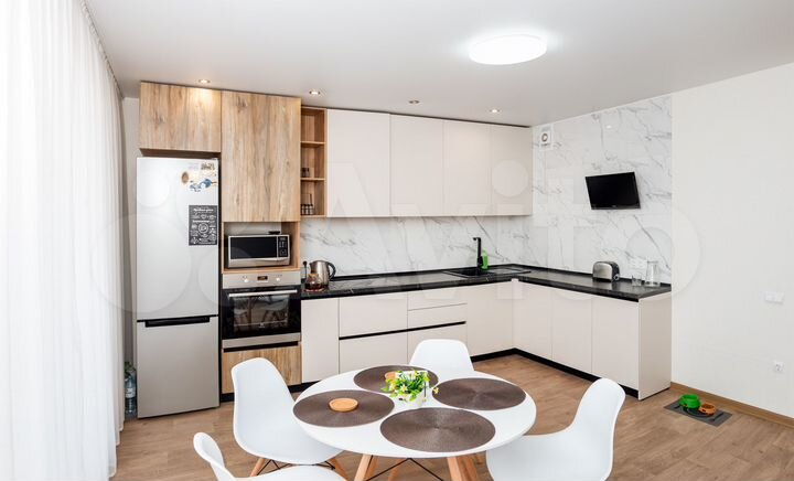 4-к. квартира, 71,8 м², 10/10 эт.