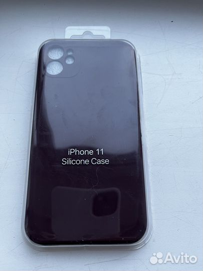 Чехол на iPhone 11