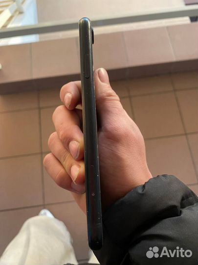 iPhone, 4 ГБ