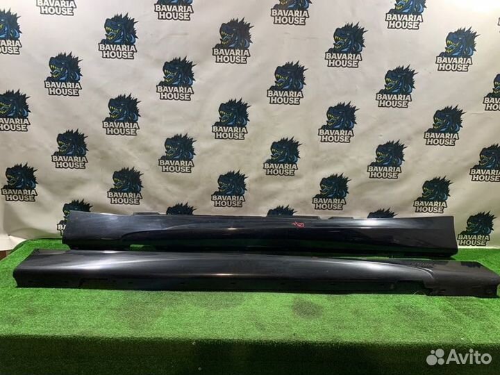 Накладки порогов комплект Bmw 1 E87 N52B30AF 2006