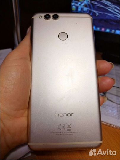 HONOR 7X, 4/64 ГБ