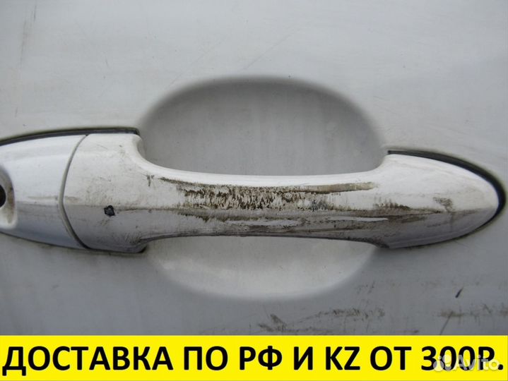 Дверь передняя правая Mazda Tribute E11058020C