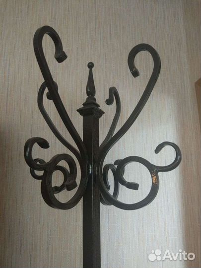 Вешалка напольная