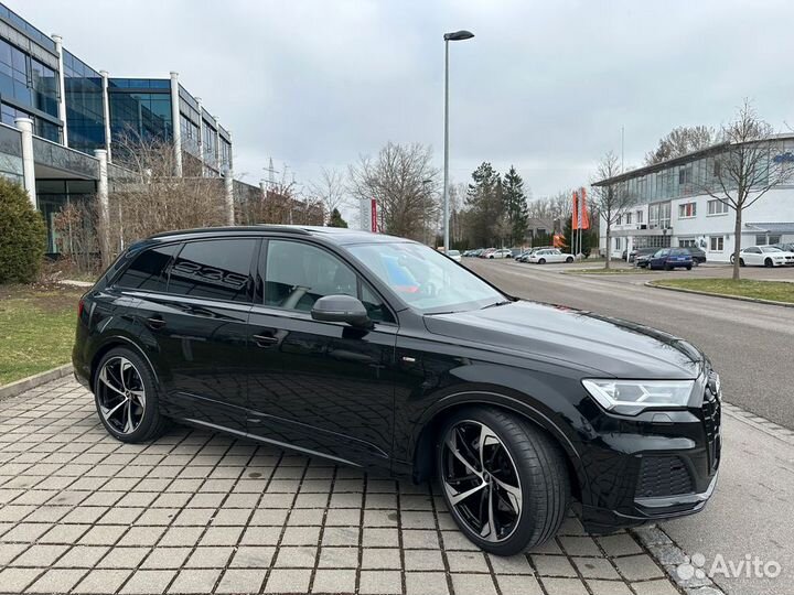 Audi Q7 3.0 AT, 2024, 20 км