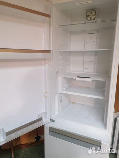 Холодильник на запчасти