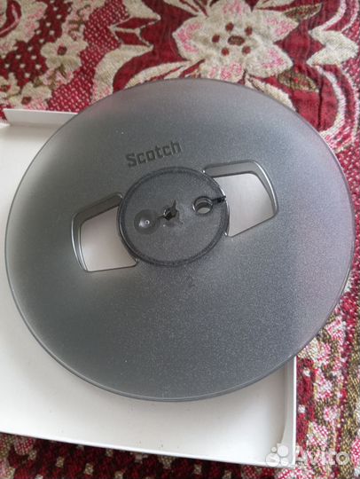 Катушки магнитофонные 27 см, километровки