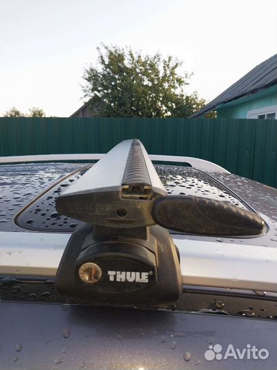 Поперечины thule на рейлинги