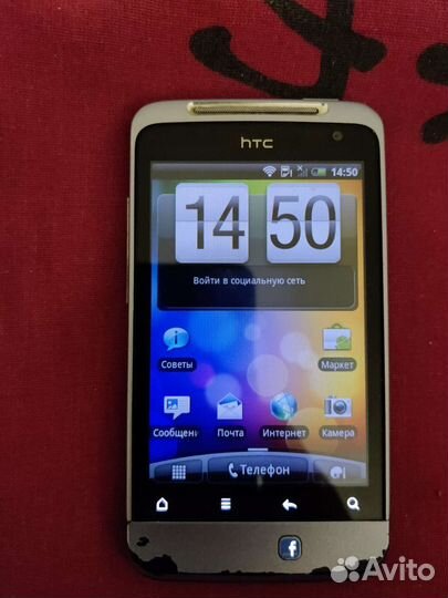 Телефон HTC Salsa