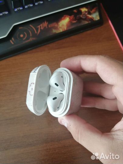 Airpods 1