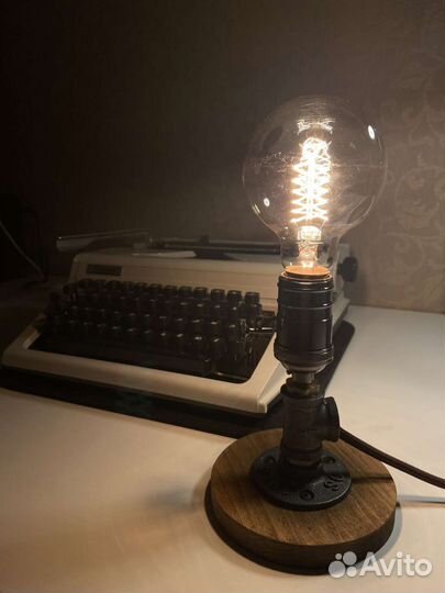 Настольная лампа в стиле Loft