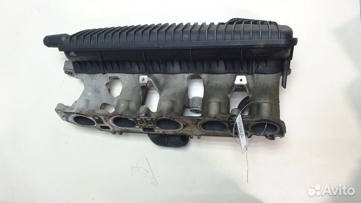 Коллектор впускной Volvo S60 2010, 2012