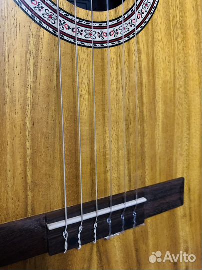 Классическая Гитара + Чехол (индонезия)