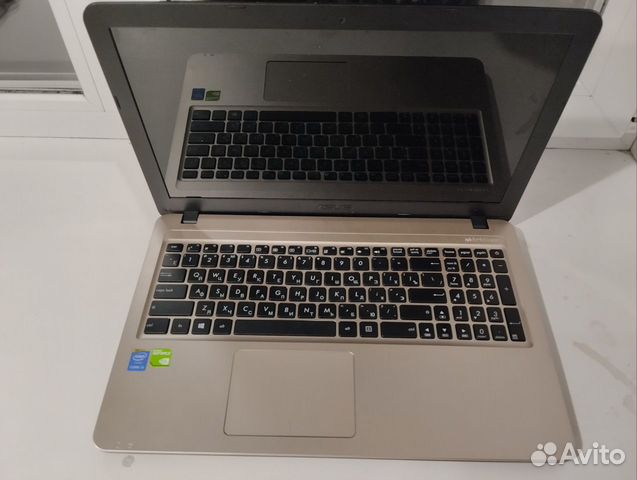 Ноутбук asus X540L