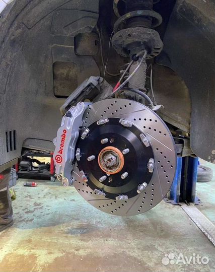 Тормозная система Brembo GT 6 прш Toyota Camry V70