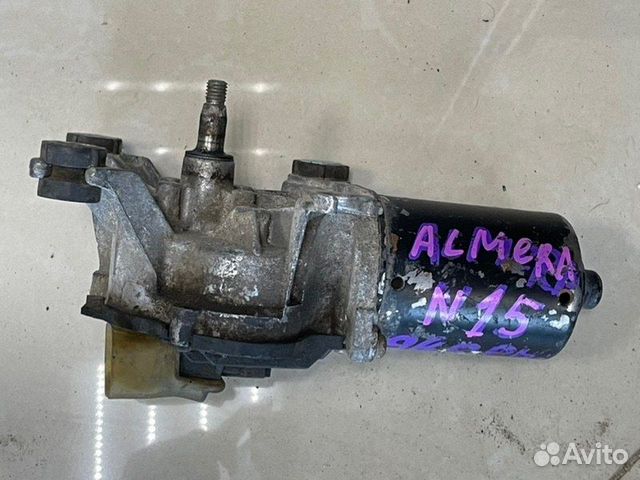 Мотор стеклоочистителя передний Nissan Almera N15