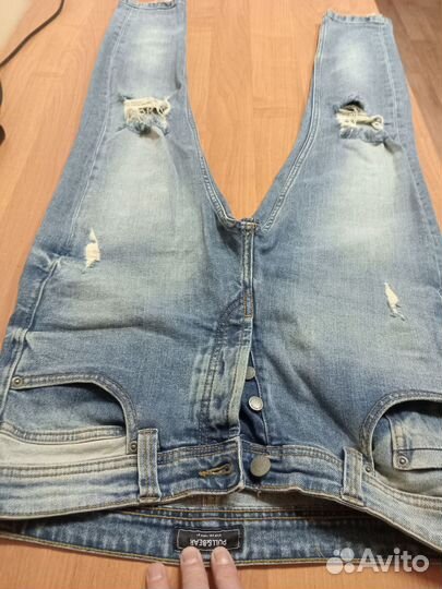 Джинсы