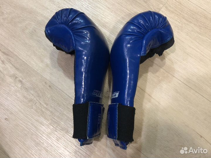 Перчатки спарринговые Leco синие
