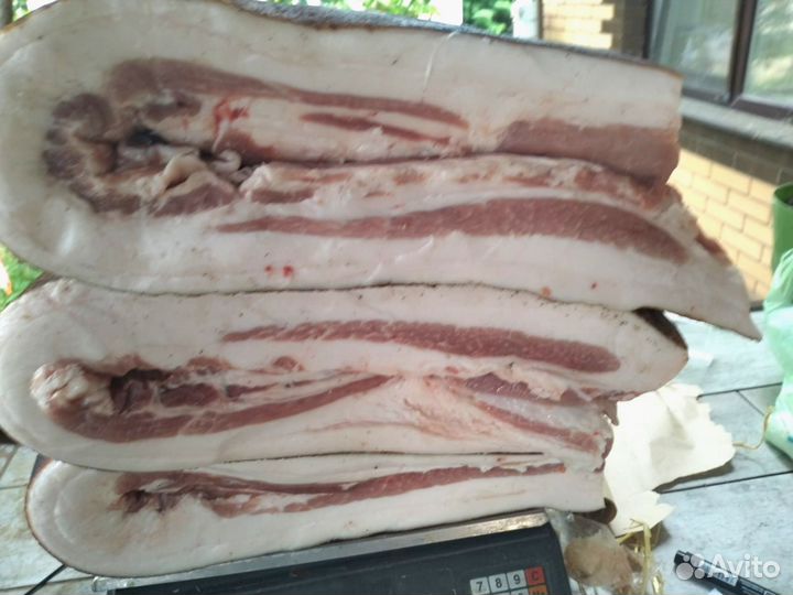 Сало на соломе