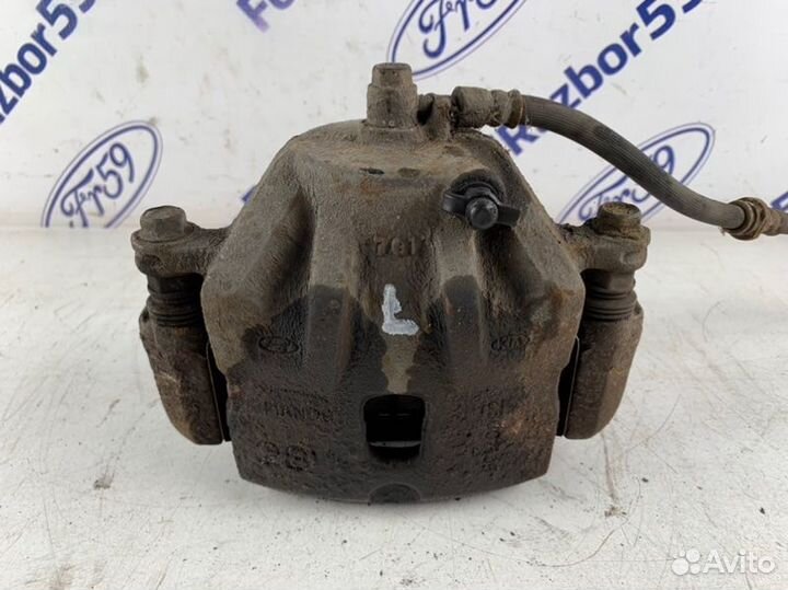 Суппорт передний левый Hyundai Tucson JM 2.0