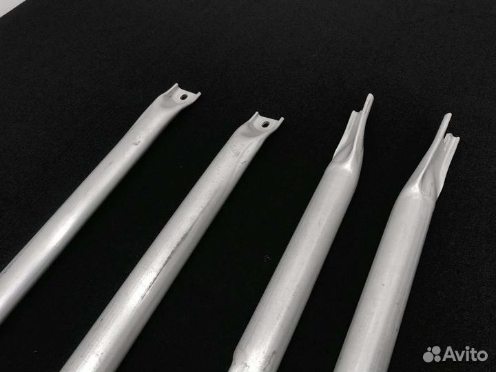 Распорка стоек правая Bmw X5 G05 B57D30B 2022