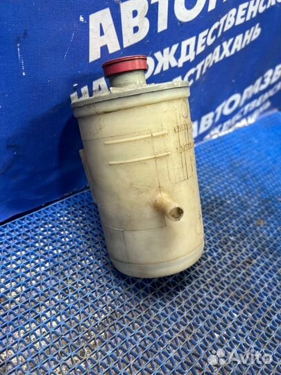 Бачок гидроусилителя Honda Accord 3 1990