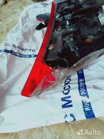 Фара задняя левая Mitsubishi Outlander 3