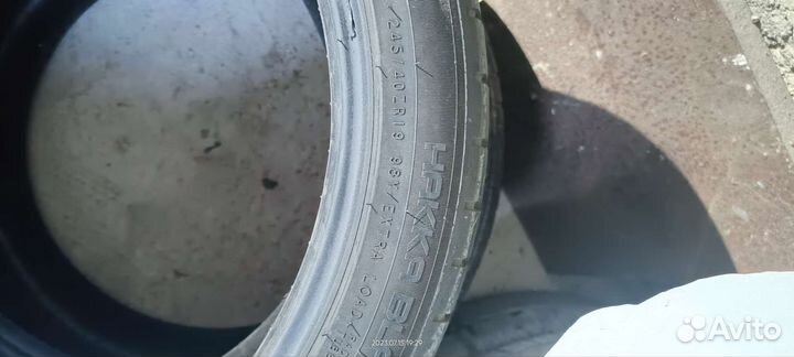 Nokian Tyres Hakka Black 2 245/40 R19 и 245/45 R19 20S