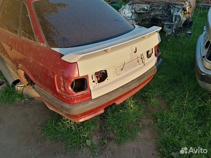 Спойлер на Ауди 80 б3
