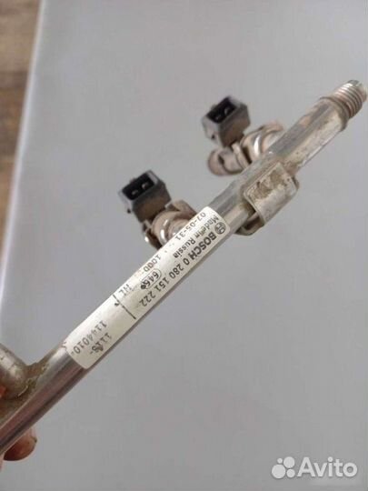 Топливная рампа с форсунками Лада Калина хэтчбэк 8